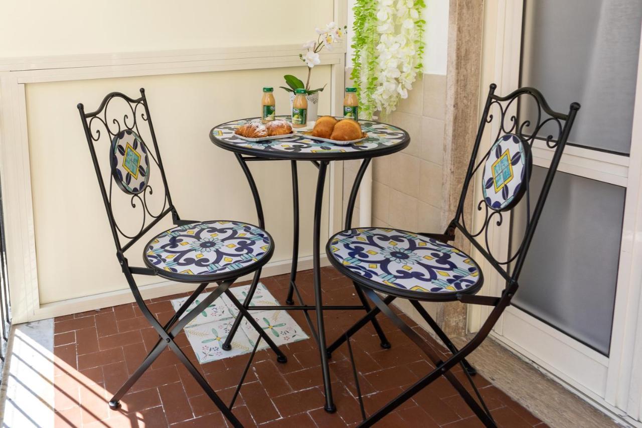 B&B Mary Sant'Elia Napoli Bagian luar foto