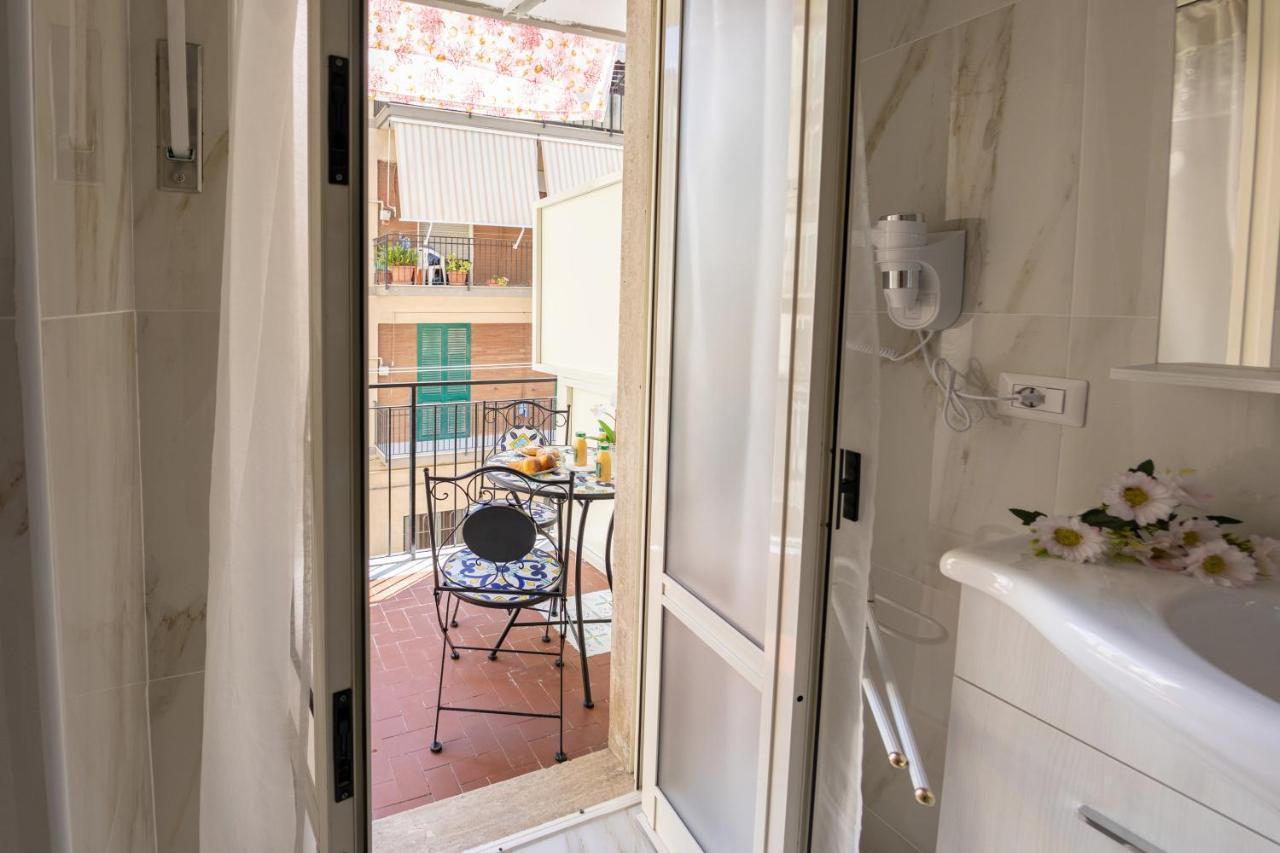 B&B Mary Sant'Elia Napoli Bagian luar foto
