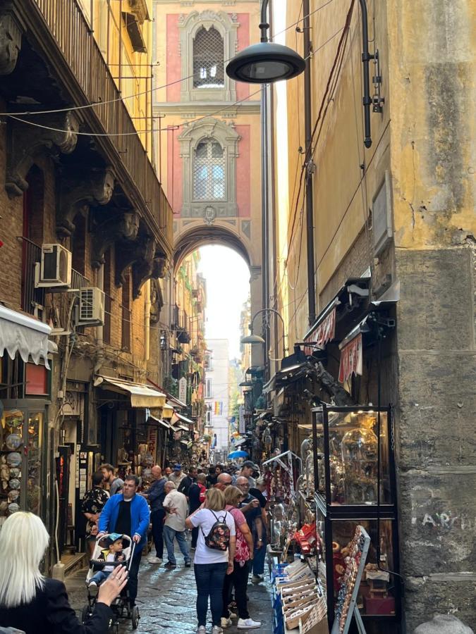 B&B Mary Sant'Elia Napoli Bagian luar foto